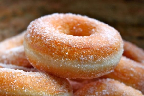 diaita-xwris-zaxari-doughnuts-health-fitness-greece