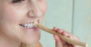 katharismos-dontiwn-miswak